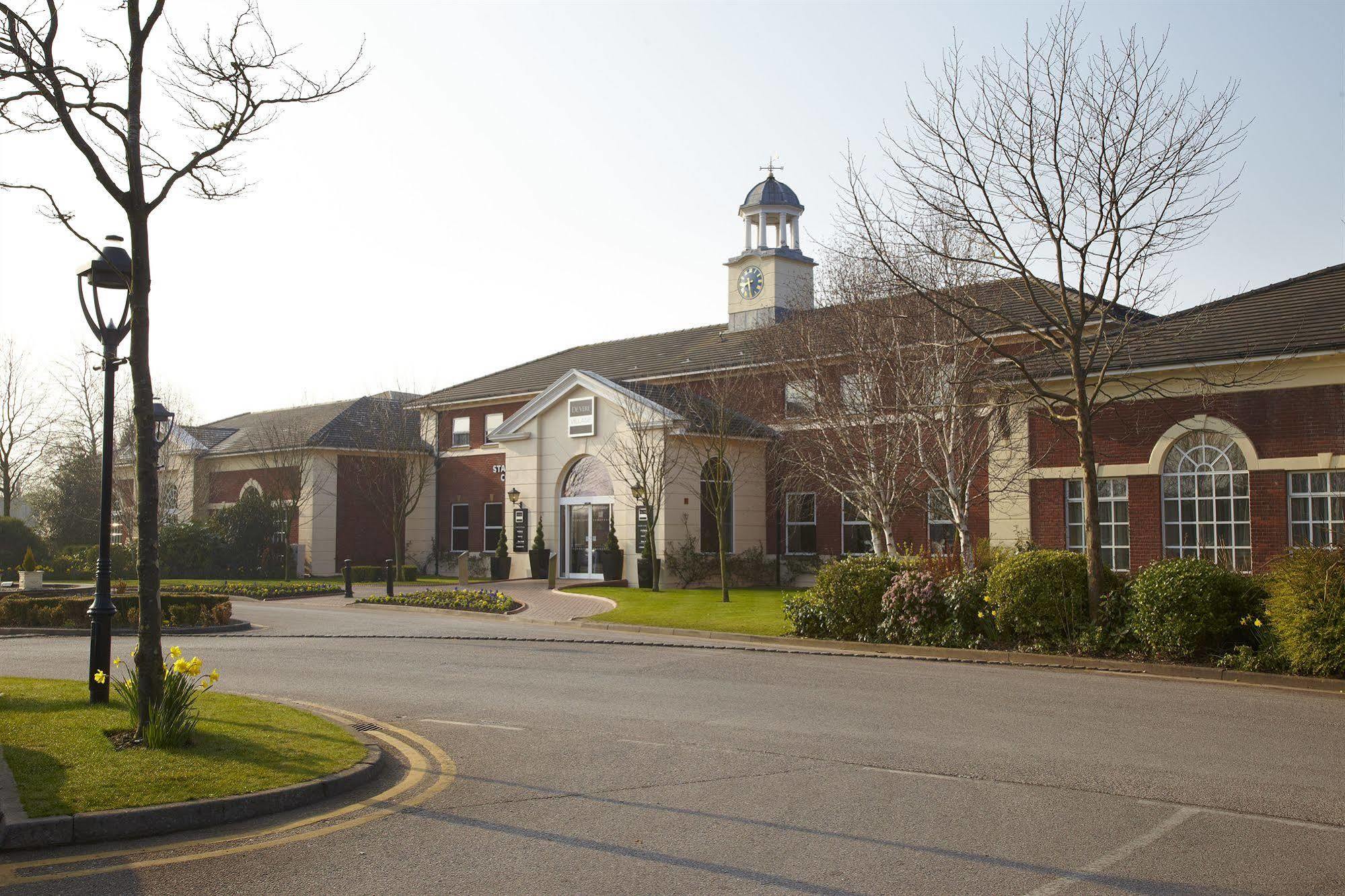 Village Hotel Chester St David'S Ewloe Ngoại thất bức ảnh